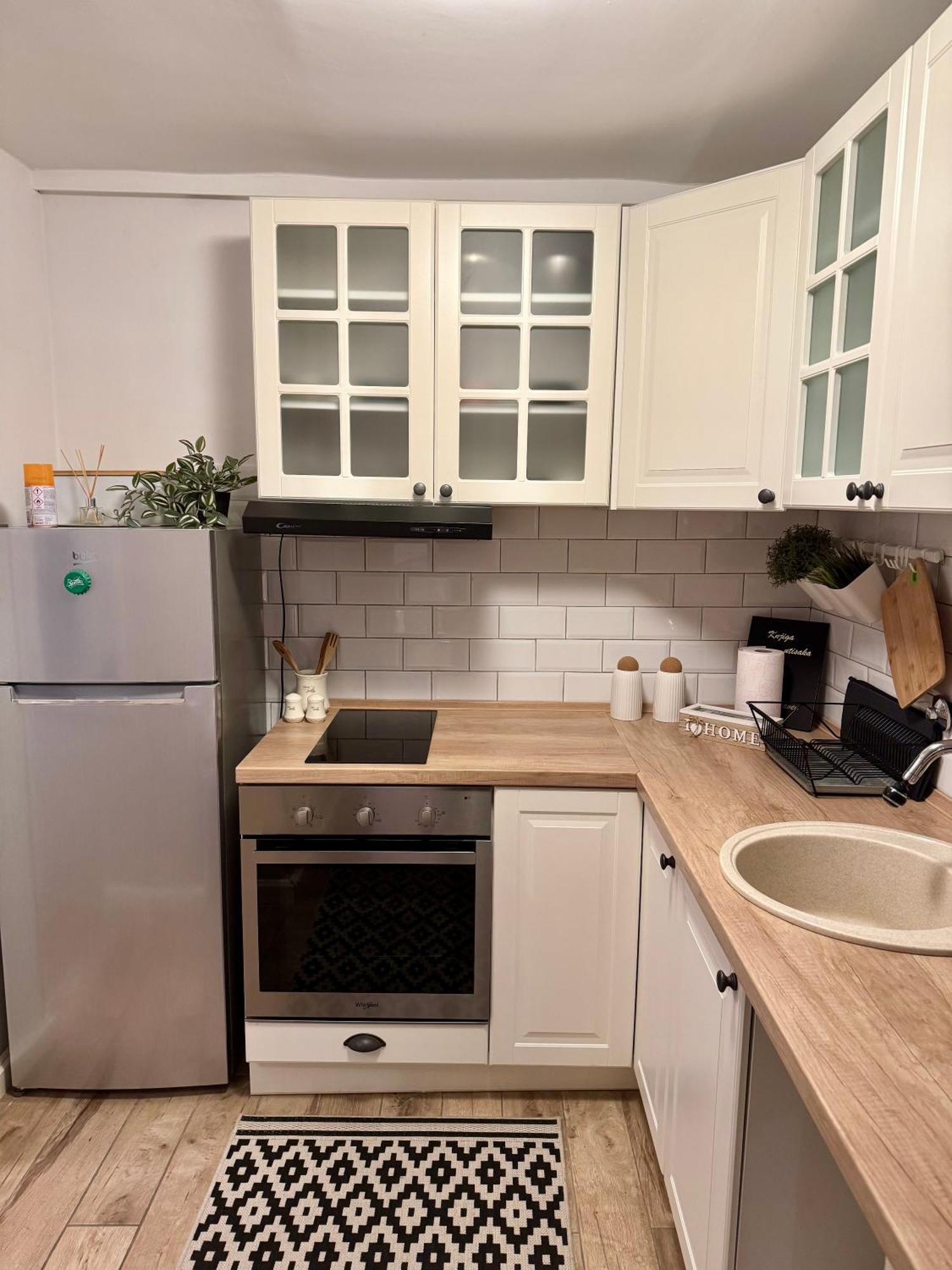 Ferienwohnung Cozy Haven Belgrad Exterior foto