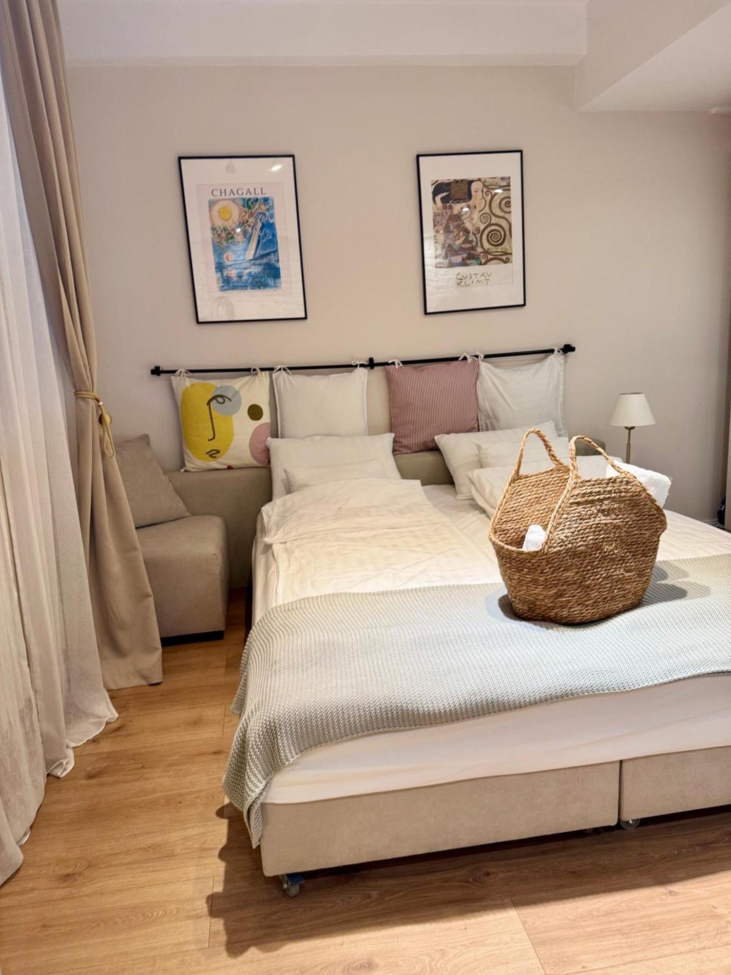 Ferienwohnung Cozy Haven Belgrad Exterior foto